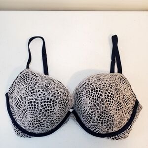 Victoria's Secret Very Sexy Push-Up Bra 34DD